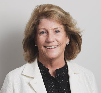 Clare S. Richer headshot