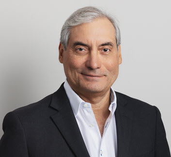 Alfredo Rivera headshot